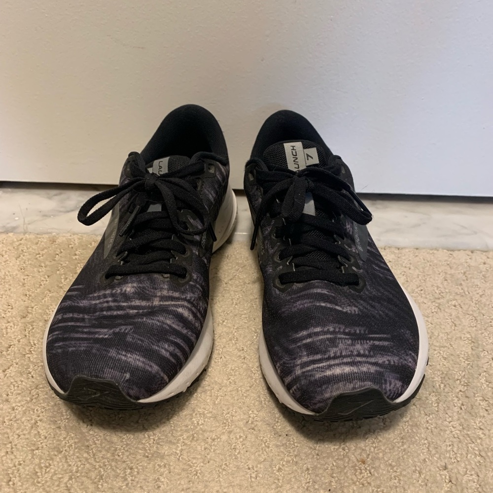 Brooks Launch 7 women’s running shoe size 8.5